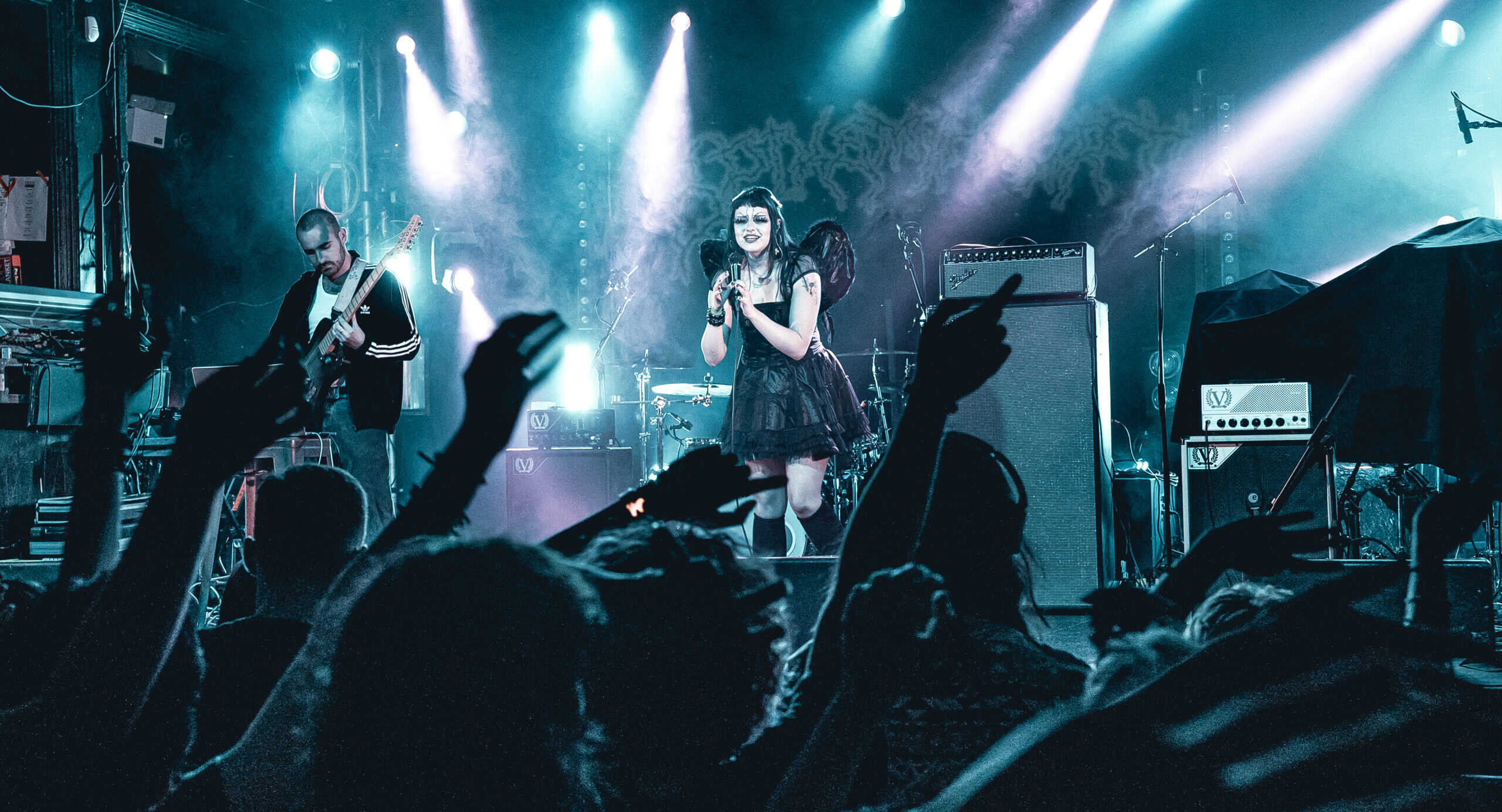 WaterBear artist SPIKEMYHEART playing Concorde 2 at Fresher