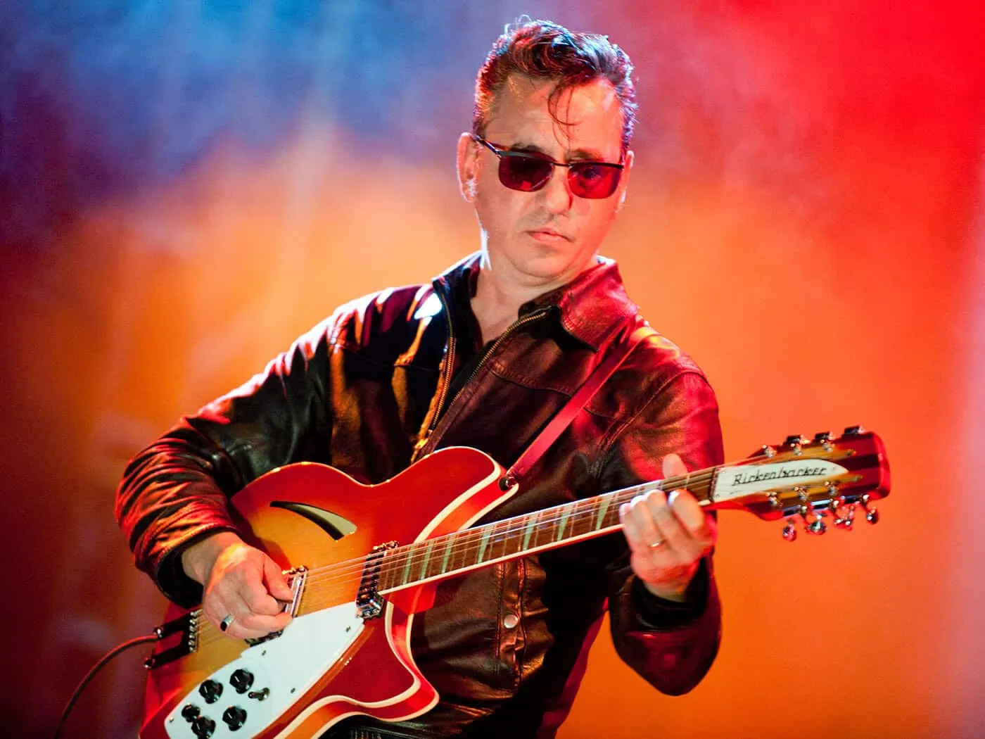 Famous Sheffield artist, Richard Hawley, playing live.
